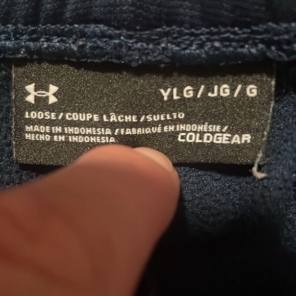 Boys Under Armour athletic pants. Size large. - Picture 2 of 6